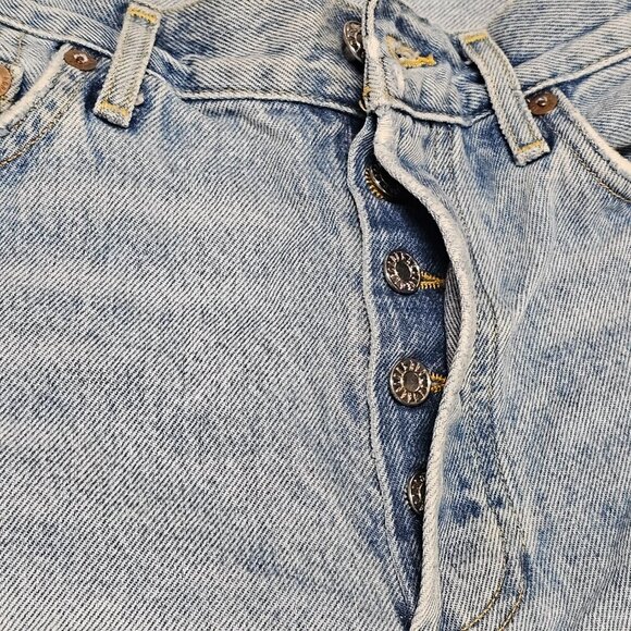 AGOLDE Parker Stone Washed Distressed Cut Off Jean Shorts Women Size 28 Swapmeet - Picture 5 of 16